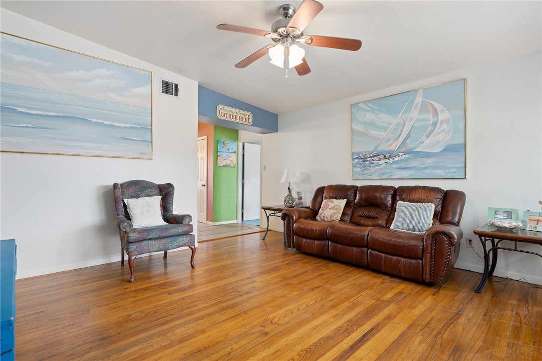 149 Woodhaven Property Photo 6