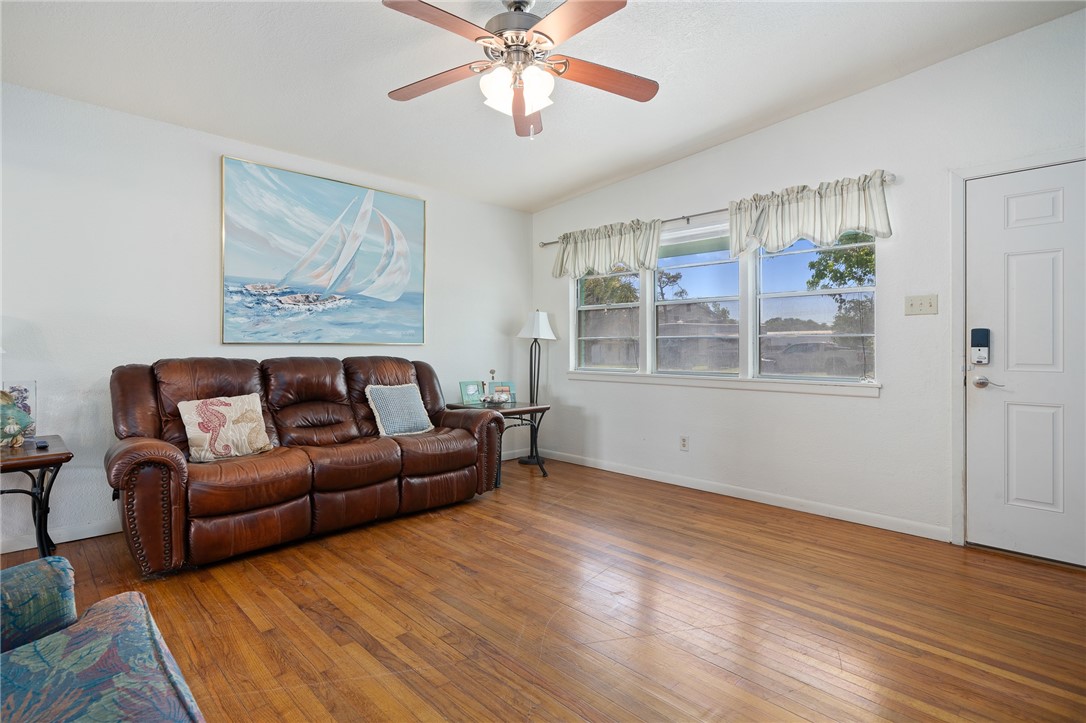 149 Woodhaven Property Photo 7