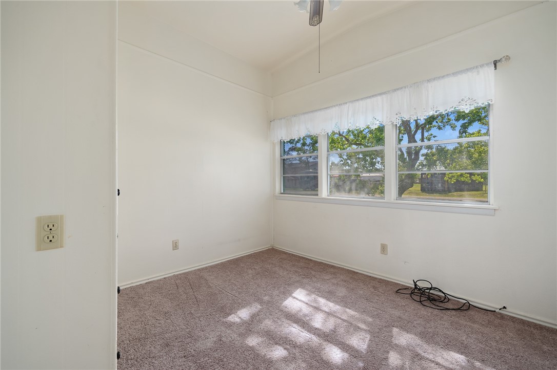 149 Woodhaven Property Photo 21