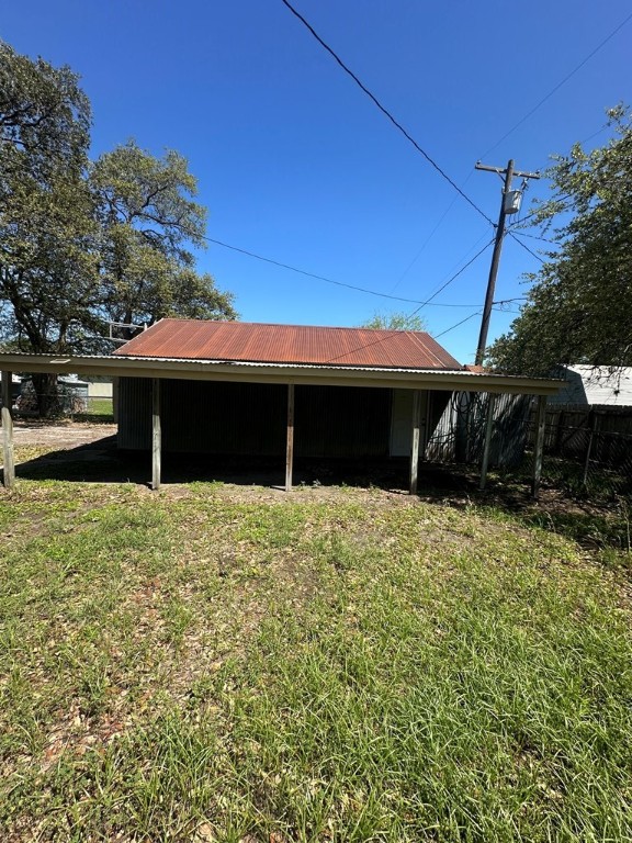 207 W Vance St Property Photo 20