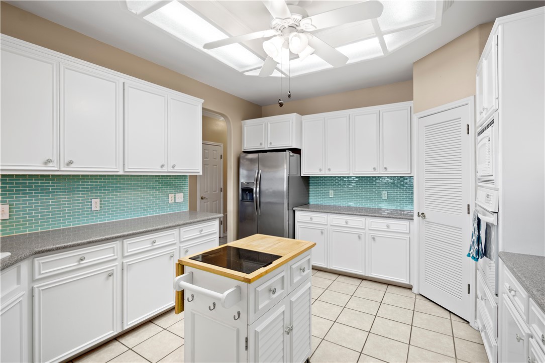 14106 Palo Seco Dr Property Photo 9