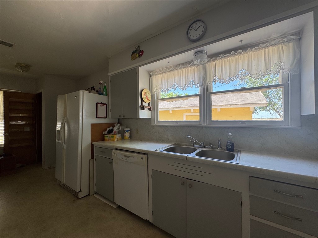 4792 County Road 77 Property Photo 10