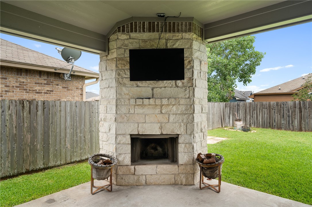 1116 Santa Catalina St Property Photo 29