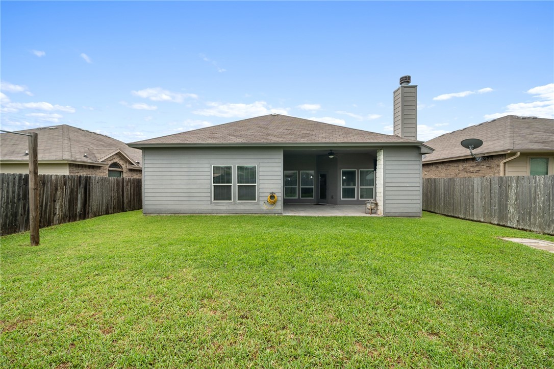 1116 Santa Catalina St Property Photo 32