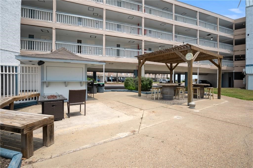 3938 Surfside Blvd 2340 Property Photo 14