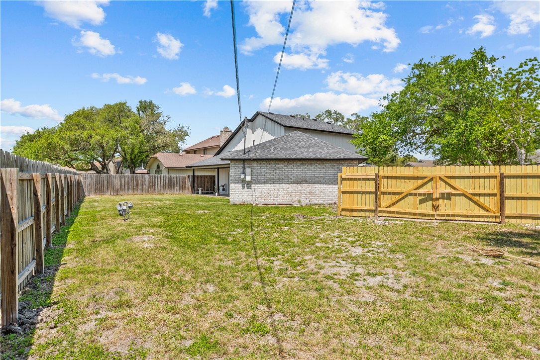 4325 Crested Butte Dr Property Photo 24