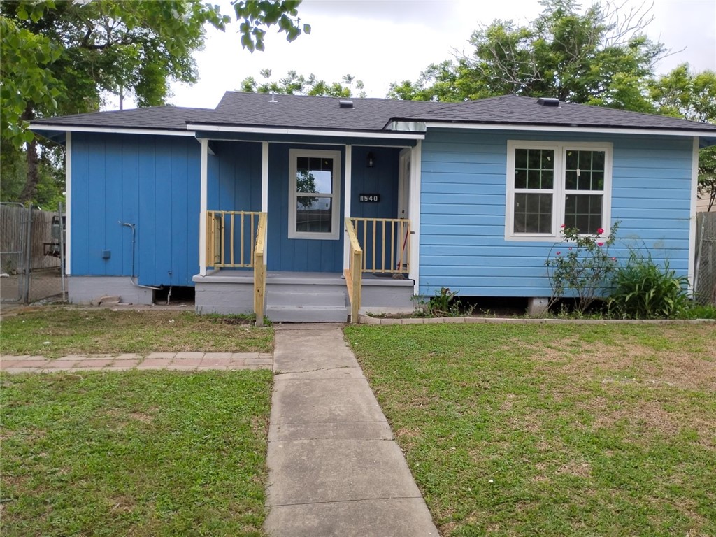 1540 Daytona Dr Property Photo