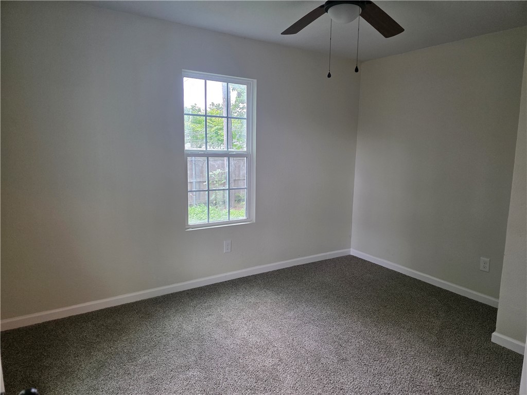1540 Daytona Dr Property Photo 10