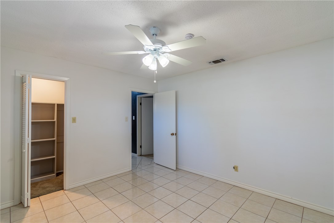 1303 Arcadia Dr Property Photo 26