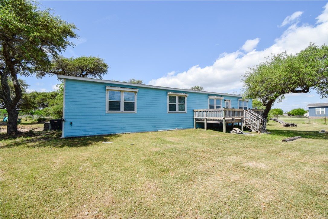 2565 Bentwood Lane Property Photo 2