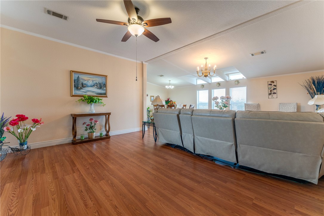 4315 Fm 1694 Property Photo 4