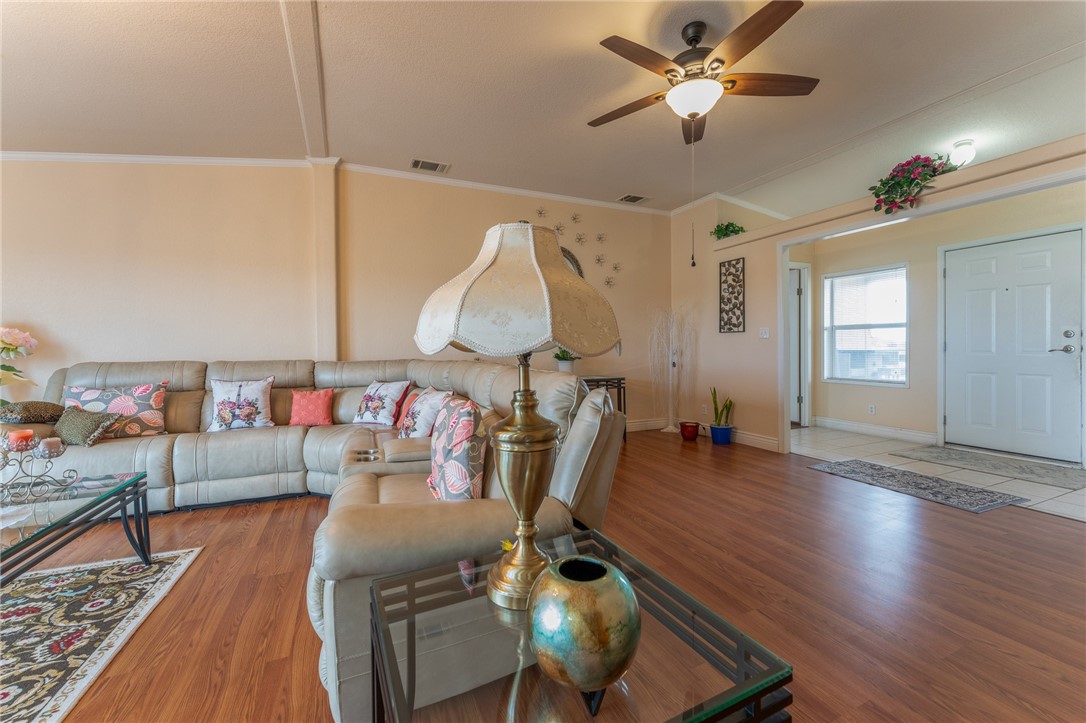 4315 Fm 1694 Property Photo 5