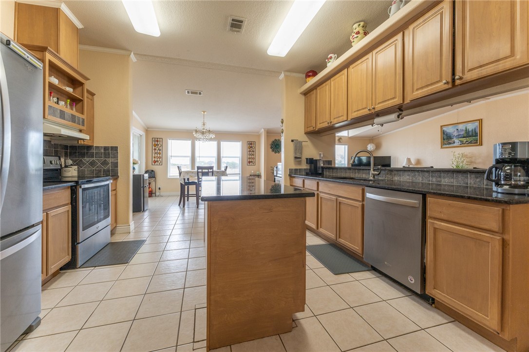 4315 Fm 1694 Property Photo 10