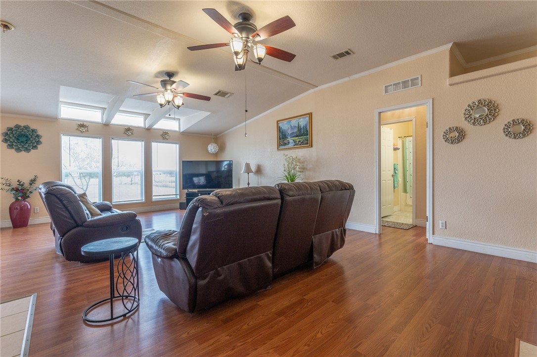 4315 Fm 1694 Property Photo 15
