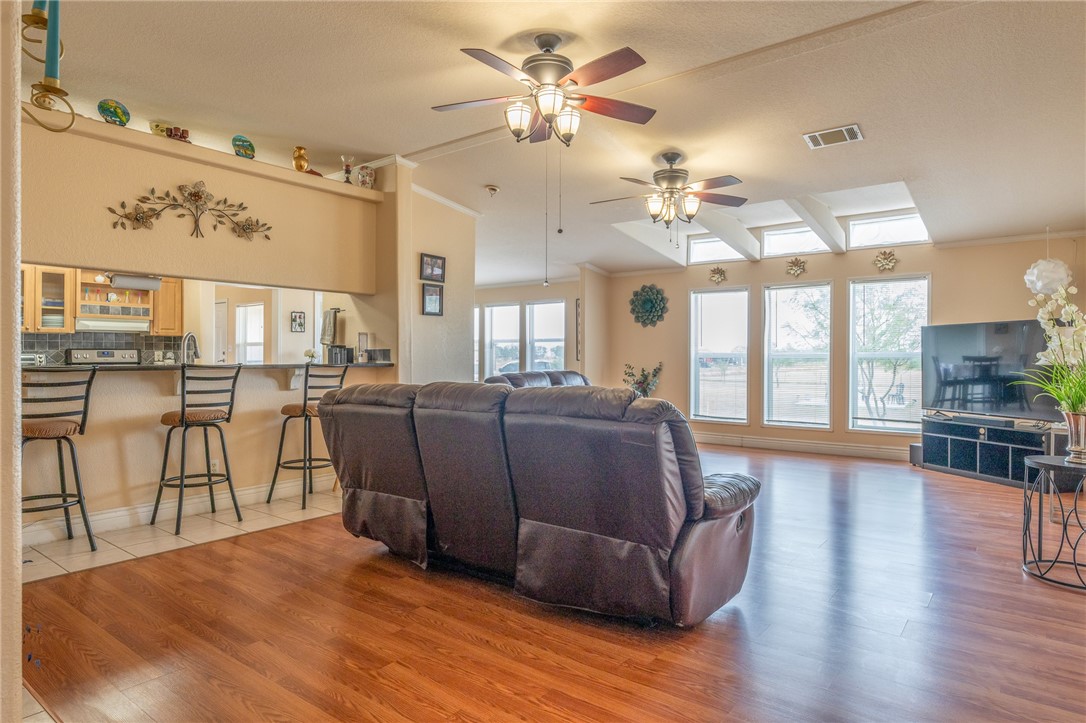 4315 Fm 1694 Property Photo 19
