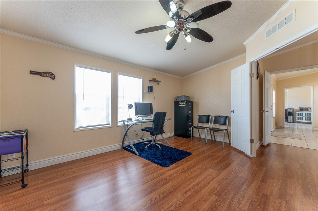 4315 Fm 1694 Property Photo 25