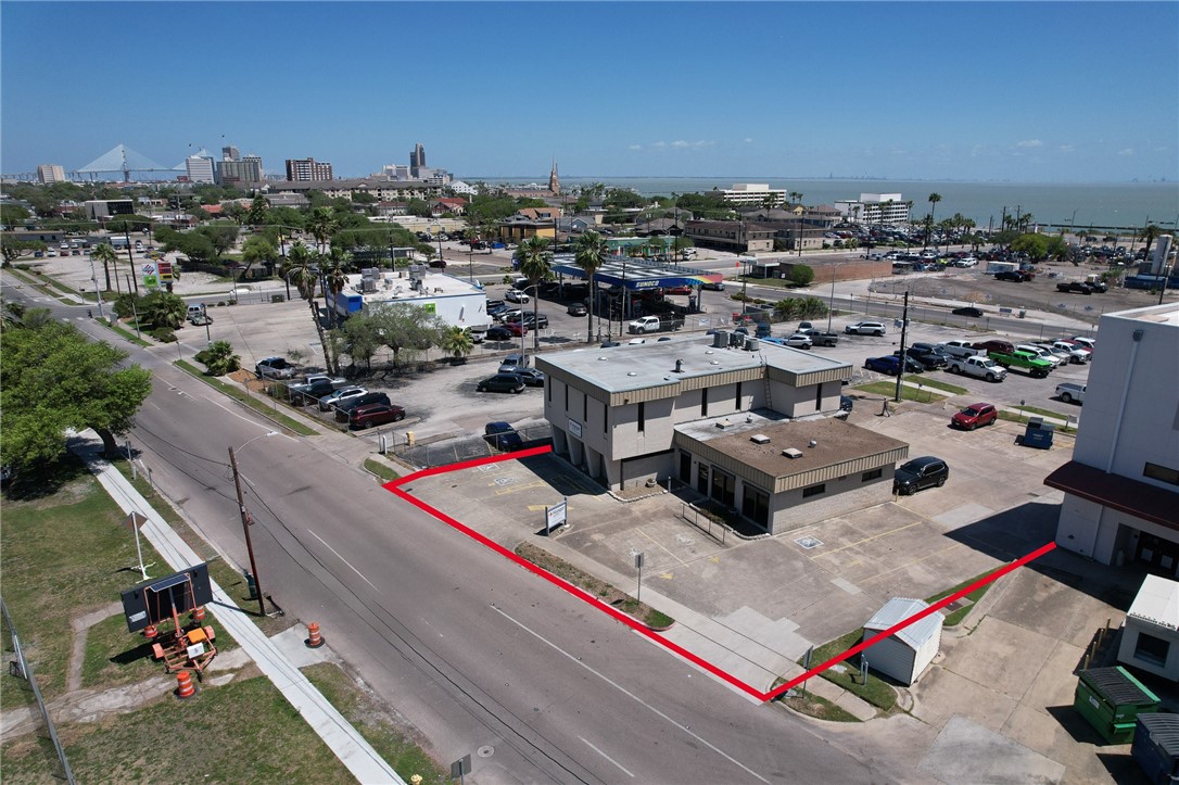1326 Santa Fe St Property Photo 1