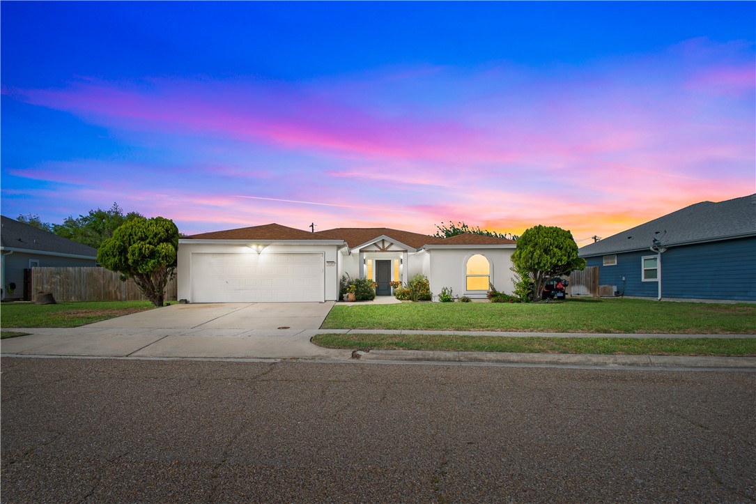 900 Channel Vista Dr Property Photo