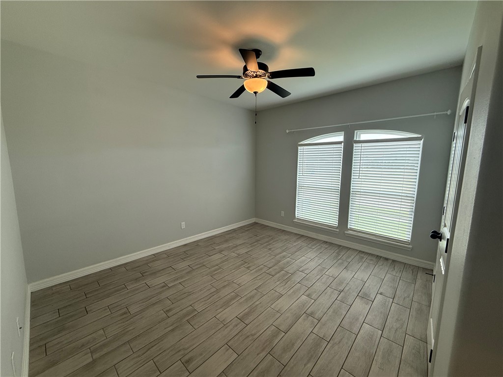 6709 Paddington Dr Property Photo 2