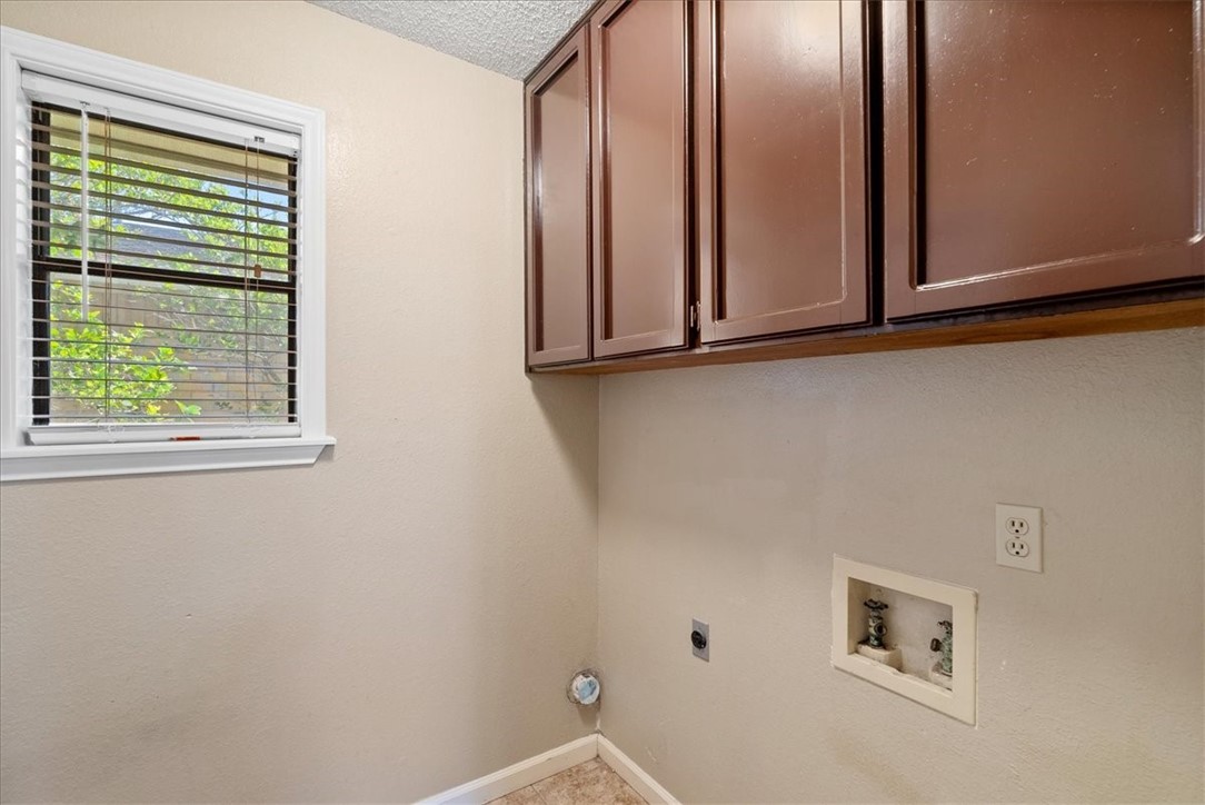 6829 Iroquois Dr Property Photo 14