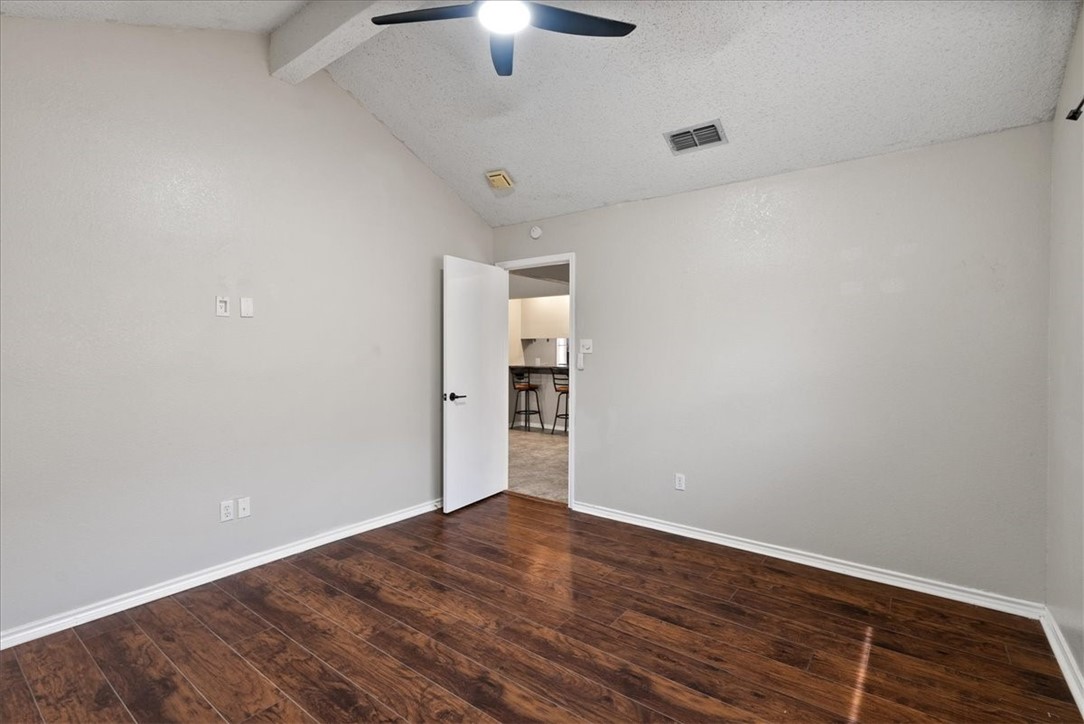 6829 Iroquois Dr Property Photo 16