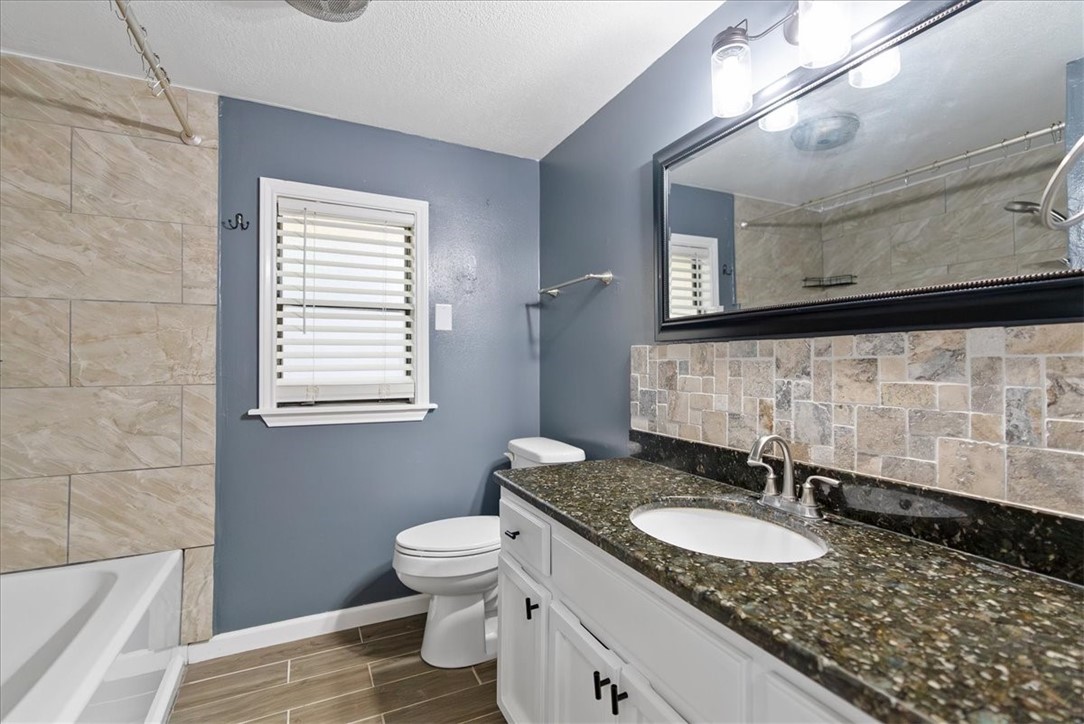 6829 Iroquois Dr Property Photo 17