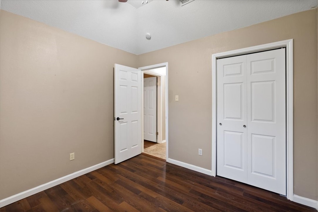 6829 Iroquois Dr Property Photo 23
