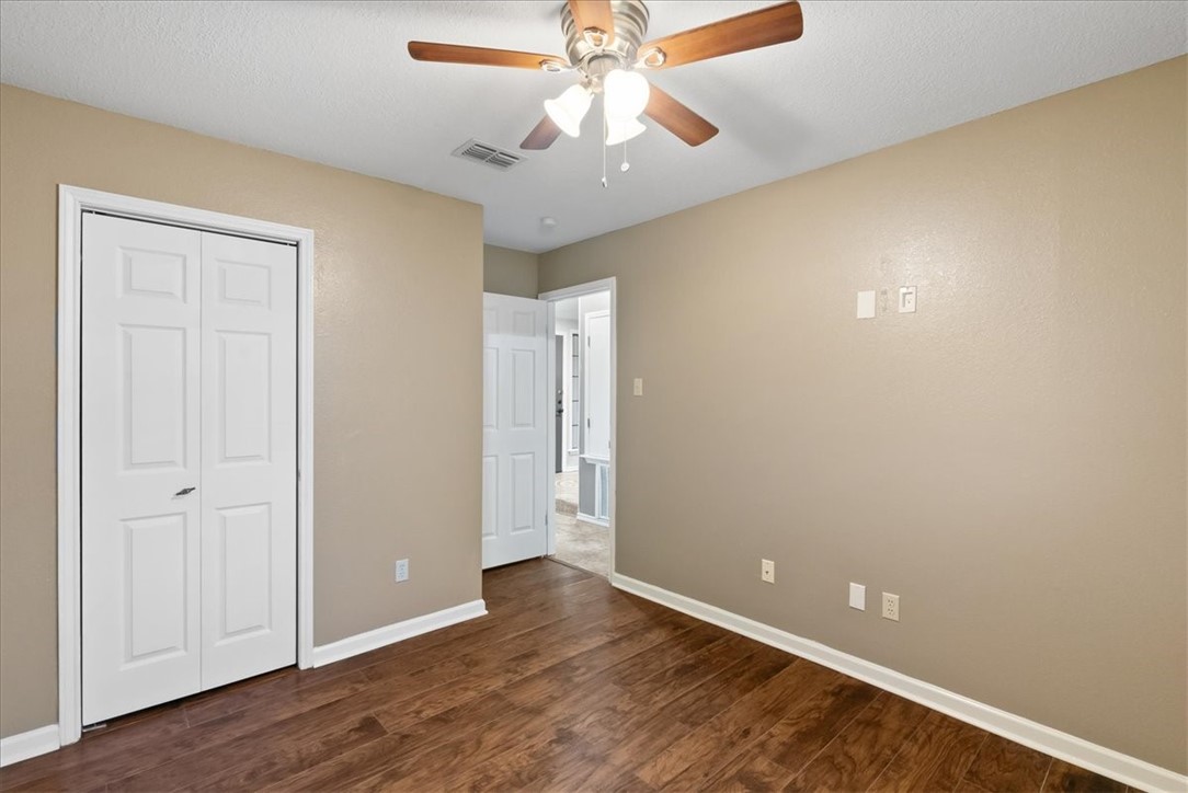 6829 Iroquois Dr Property Photo 25