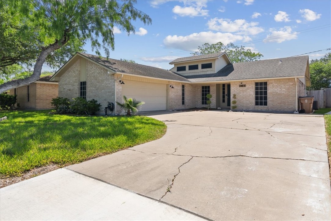 6829 Iroquois Dr Property Photo 29