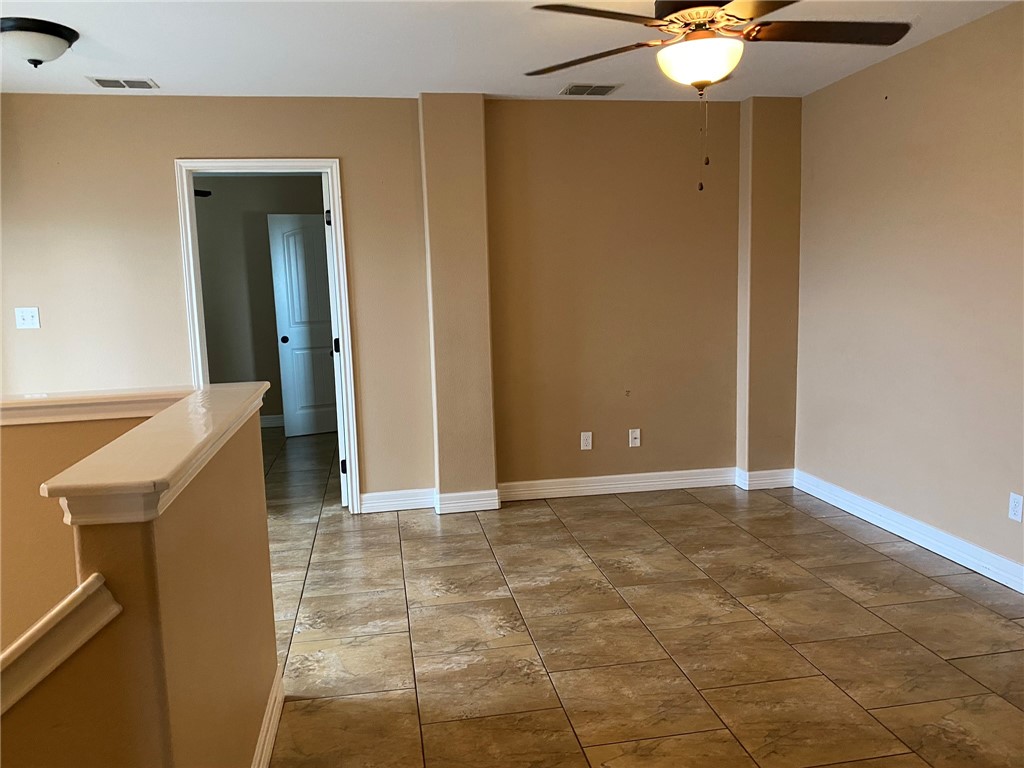 14802 Aquarius St Property Photo 23