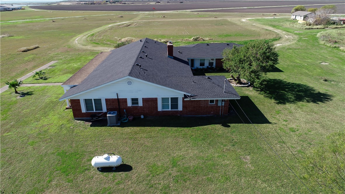2852 Pvt Hunt & Fm 893 (moore Avenue) Property Photo 18