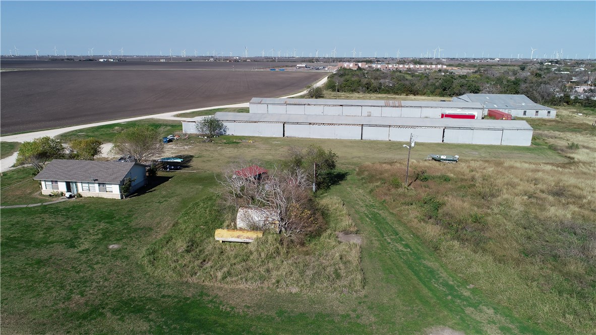 2852 Pvt Hunt & Fm 893 (moore Avenue) Property Photo 27