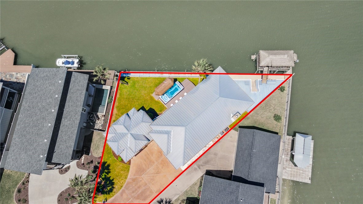 6 Sea Shell Shores Dr Property Photo 3