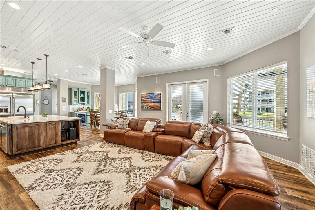 6 Sea Shell Shores Dr Property Photo 11