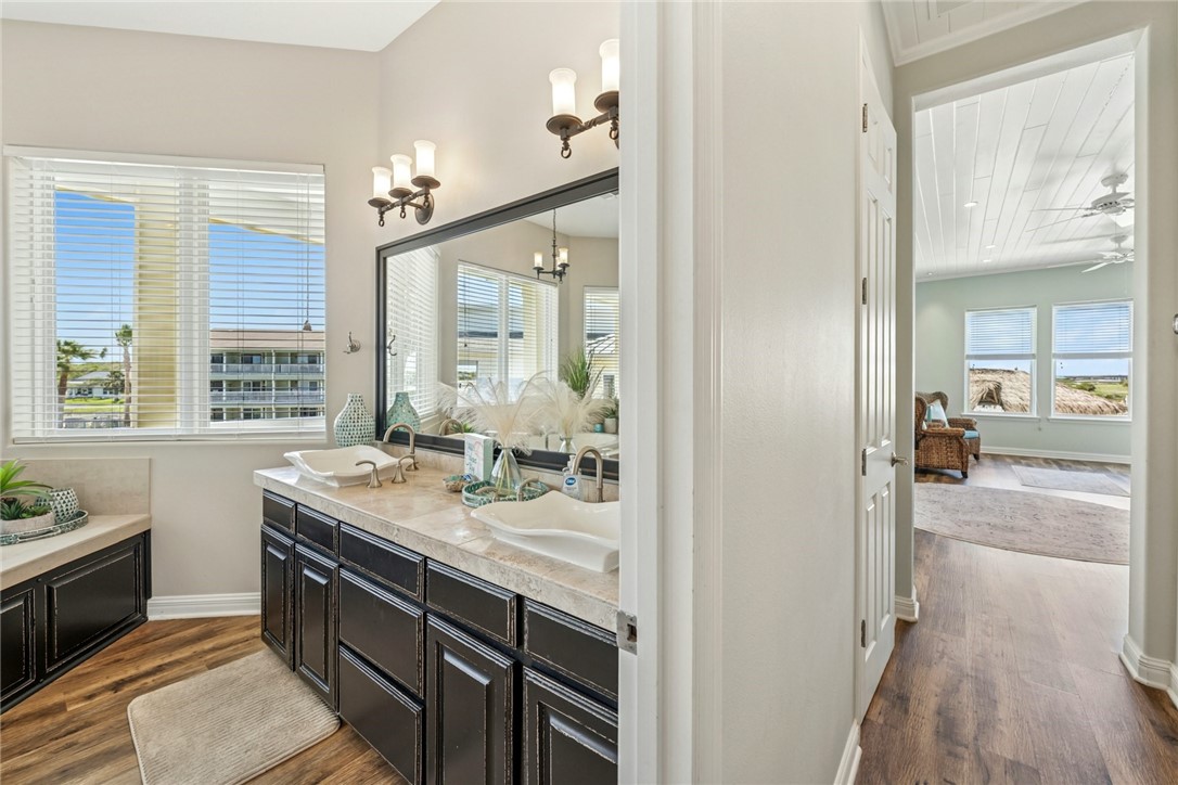 6 Sea Shell Shores Dr Property Photo 15