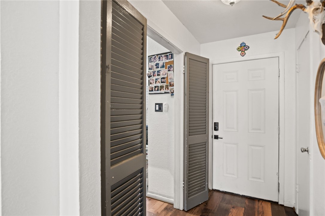 2809 Saint Joseph St C Property Photo 6
