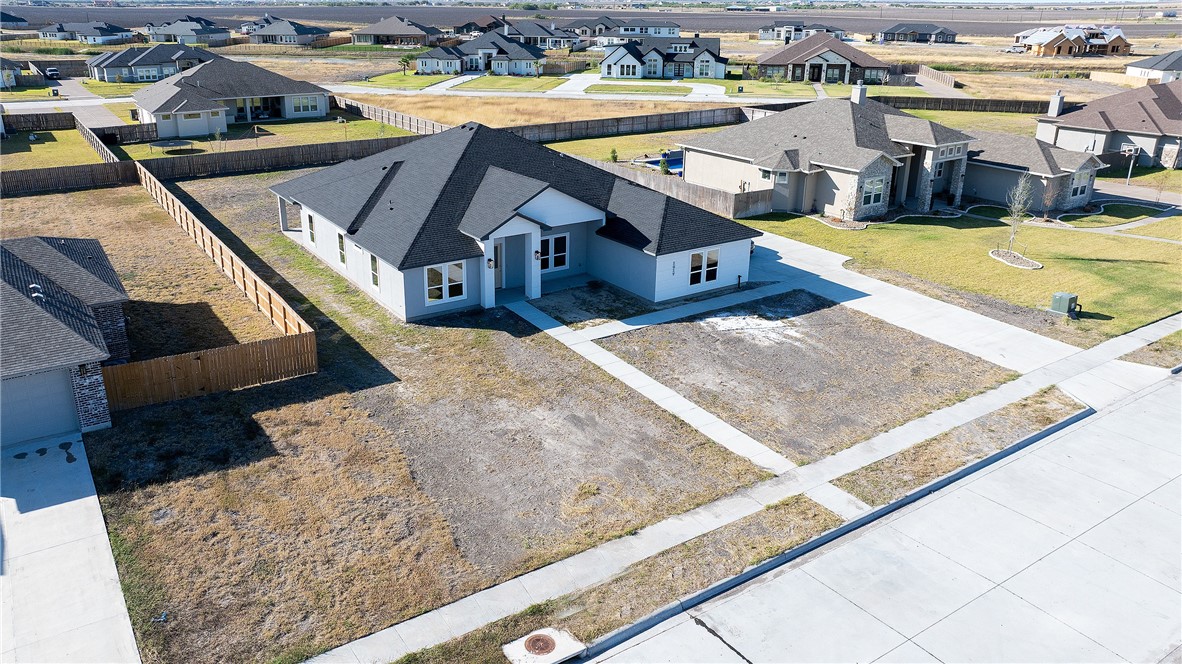 1517 Scorpio Dr Property Photo 4