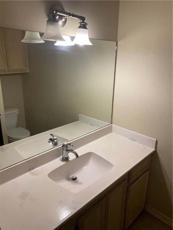 2422 Songbird Property Photo 4