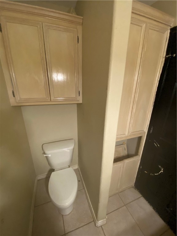 2422 Songbird Property Photo 5