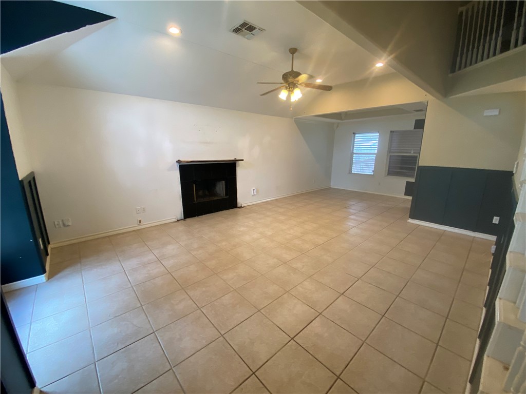 2422 Songbird Property Photo 14