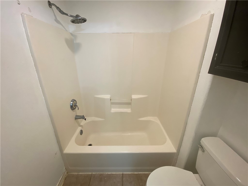 2422 Songbird Property Photo 22