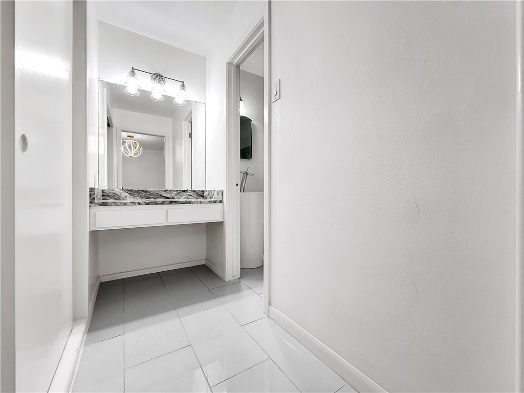4115 Meridian Pl Property Photo 14