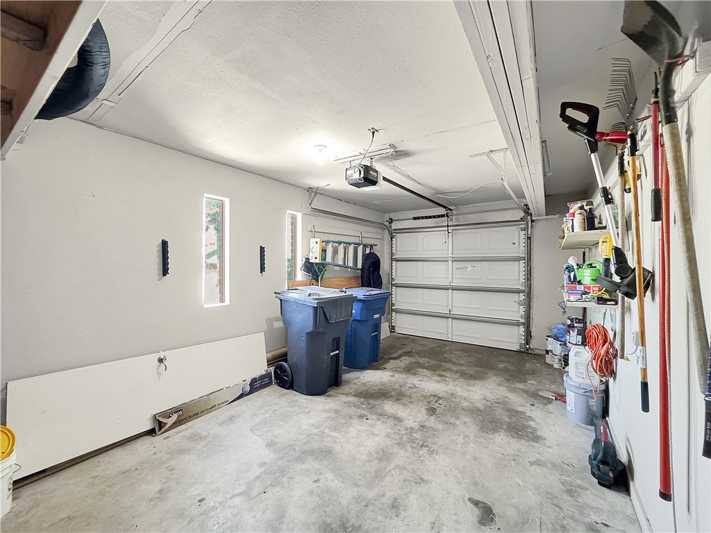 13965 Man O War Ct Property Photo 5