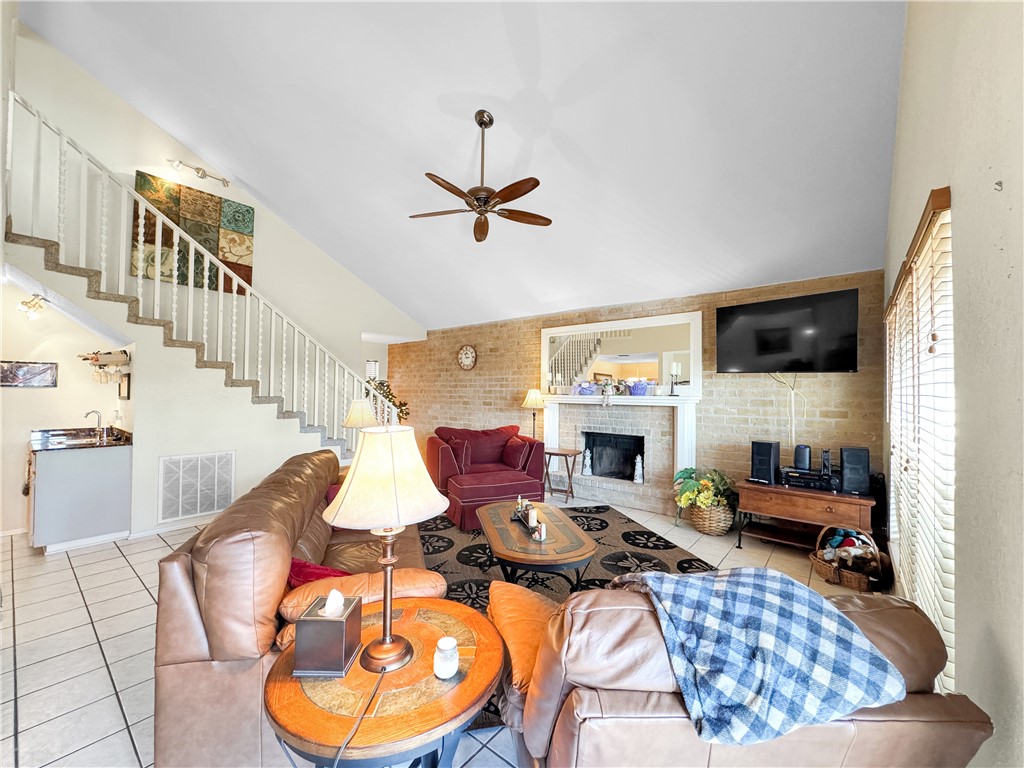 13965 Man O War Ct Property Photo 22