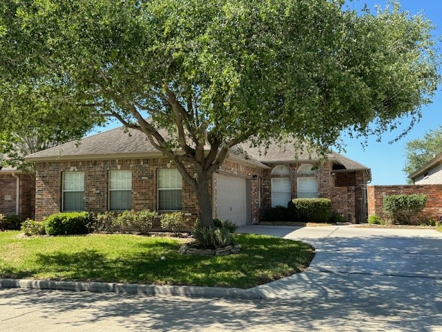 6226 Garden Court Ct Property Photo