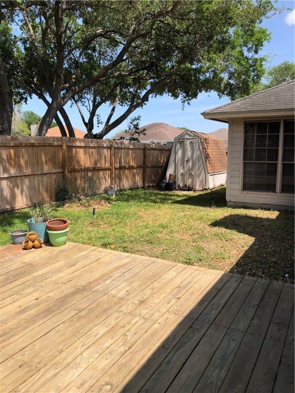 6238 Brockhampton St Property Photo 38