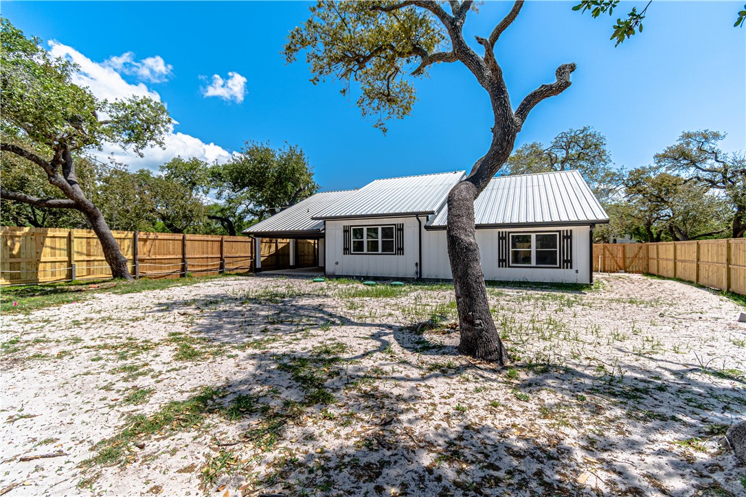 47 Mockingbird Lane Property Photo 36