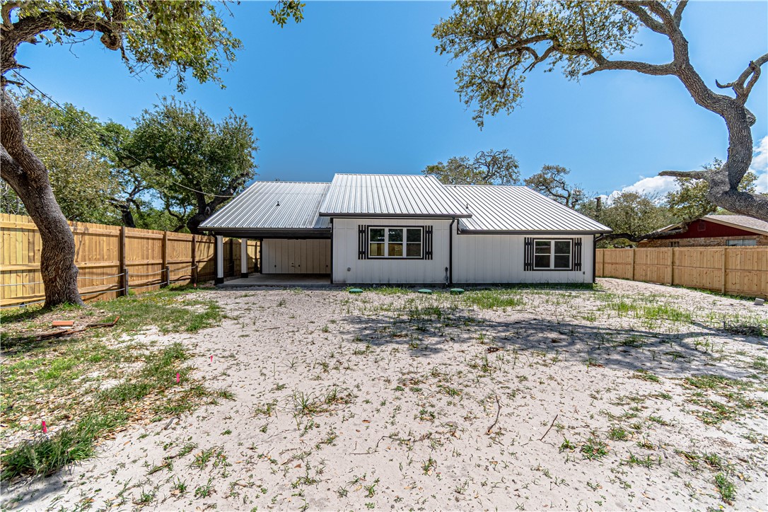 47 Mockingbird Lane Property Photo 37