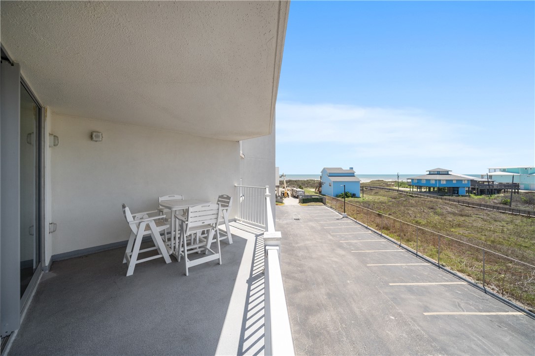 800 Sandcastle Dr 230 Property Photo 16