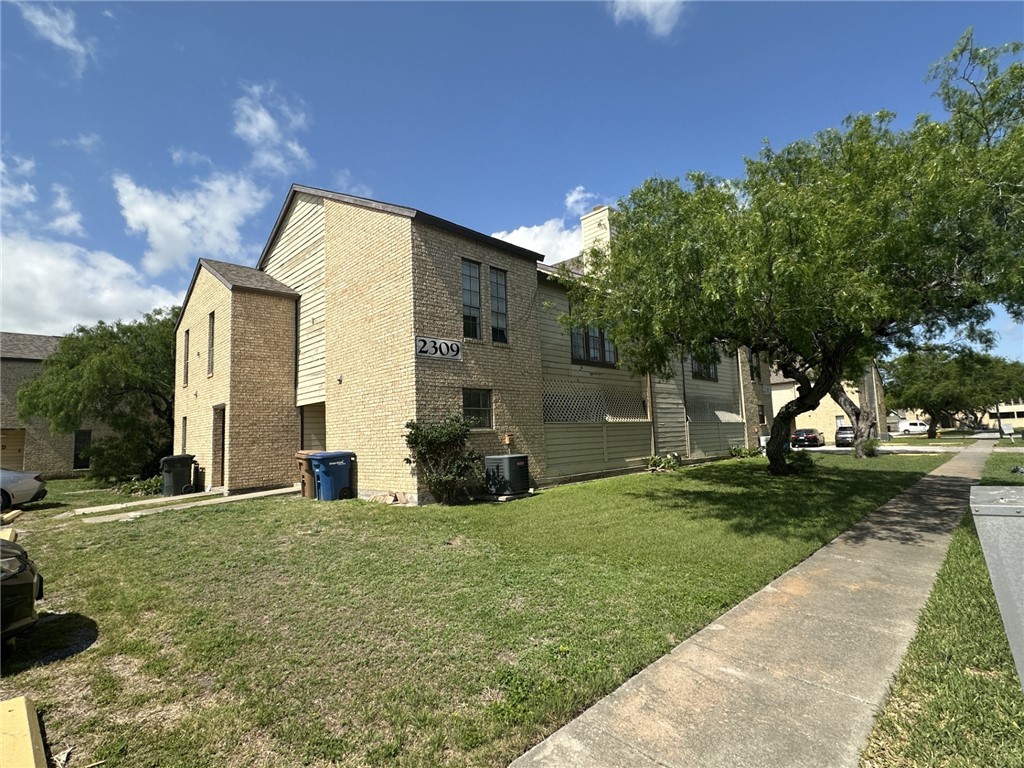 Moore Real Estate Listings Main Image